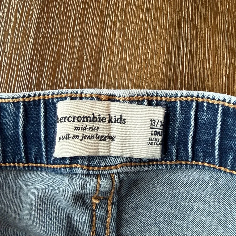 3/27$ Abercrombie Kids mid-rise pull-on jean legging jegging size 13/14 long - Picture 5 of 8